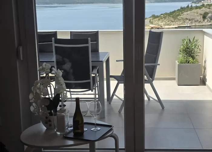 Monika マスレニツァ